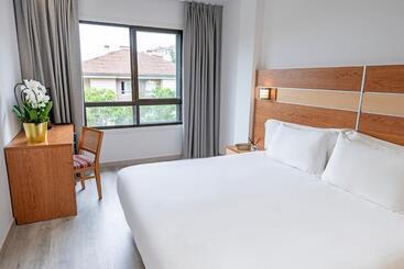 Faranda Los Tilos, Ascend Hotel Collection - Santiago de Compostela