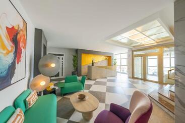 Faranda Rias Altas, Ascend Hotel Collection