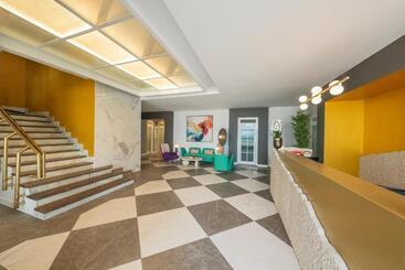 Faranda Rias Altas, Ascend Hotel Collection
