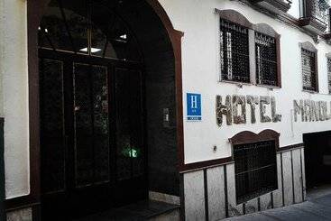 هتل Hostal Manolete