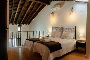 هتل La Posada De Alájar