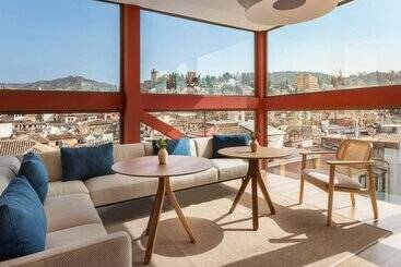 هتل Meliá Granada
