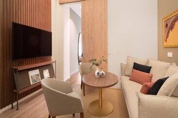 هتل Meliá Granada