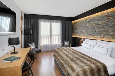 هتل Melia Sierra Nevada