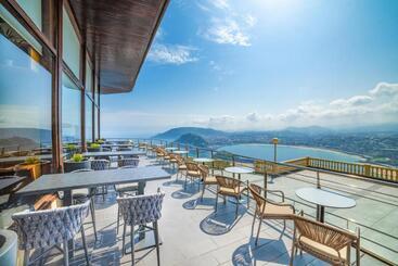 בית מלון כפרי Mercure Monte Igueldo