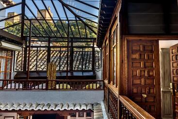 هتل Palacio De Santa Ines