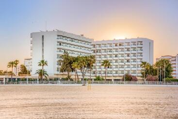 هتل Puertobahia & Spa