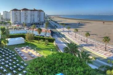 هتل Puertobahia & Spa