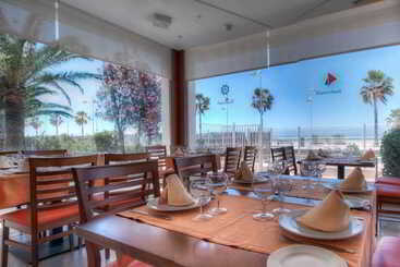 هتل Puertobahia & Spa