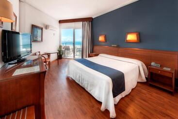 هتل Puertobahia & Spa