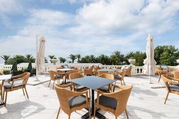 Eurostars Hotel Real