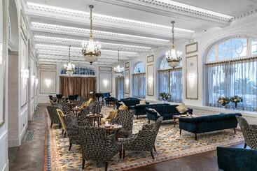 Eurostars Hotel Real
