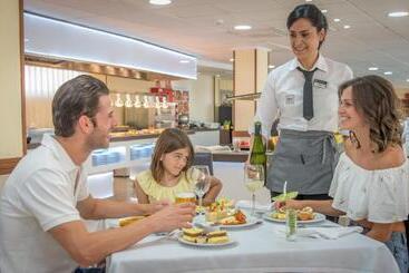 هتل Rh Casablanca Suites