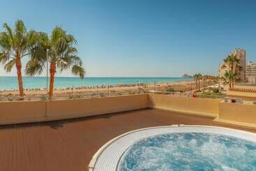 هتل Rh Casablanca Suites