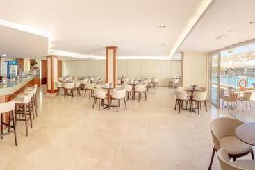 هتل Rh Casablanca Suites