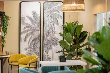 Отель Soho Boutique Puerto