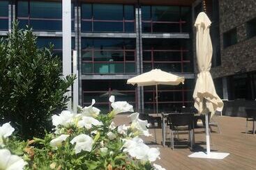 Sommos Hotel Aneto