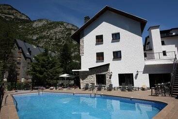 酒店 & Spa Real Villa Anayet
