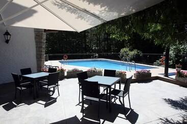 酒店 & Spa Real Villa Anayet