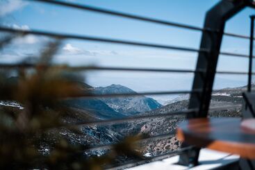 هتل The Mountains