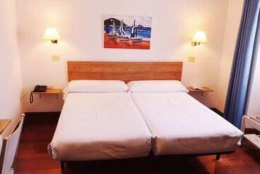 هتل Zarauz