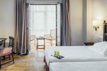 Parador De Ferrol - إل فيرول