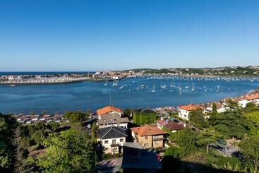 Parador De Hondarribia