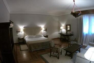 Parador De Santiago   Hostal Reis Catolicos - Santiago de Compostela