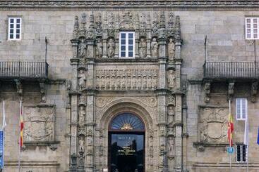 Parador De Santiago   Hostal Reis Catolicos - Santiago de Compostela