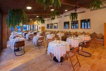 Corallium Dunamar by Lopesan Hotels - Adults Only