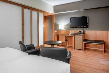 Ac Hotel Carlton Madrid By Marriott