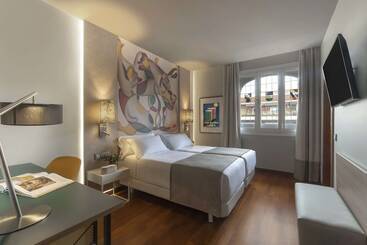 Avani Alonso Martinez Madrid Hotel  Previously Nh Alonso Martinez - Madrid