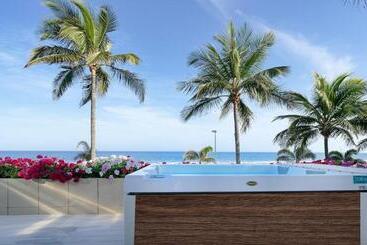 Отель Bull Costa Canaria & Spa - Adults Only
