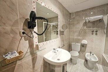 هتل Casa Morlans 3000