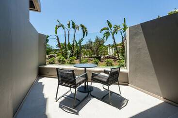 هتل Faro, A Lopesan Collection - Adults Only