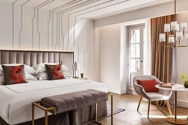 Gran Hotel Inglés, The Leading Hotels of The World - Madrid