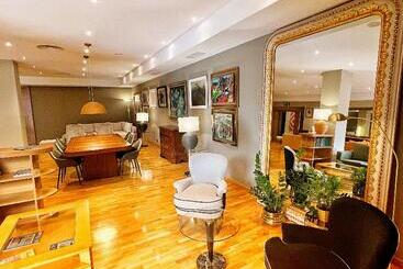 هتل Mercure Carlton Rioja