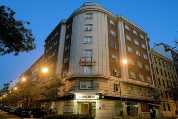 هتل NH Madrid Balboa