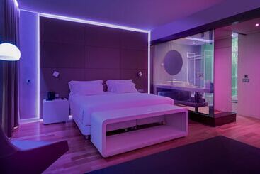 هتل NH Collection Madrid Eurobuilding