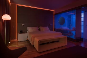 هتل NH Collection Madrid Eurobuilding