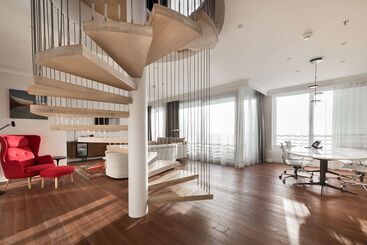 هتل NH Collection Madrid Eurobuilding