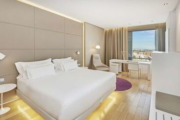 هتل NH Collection Madrid Eurobuilding