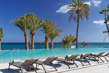 ホテル Paradisus by Meliá Gran Canaria