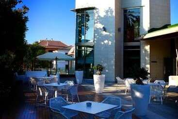 هتل Spa Jardines De Lorca