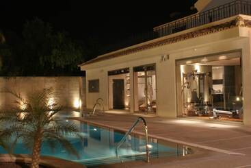 هتل Spa Jardines De Lorca