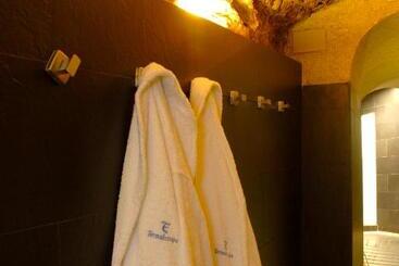 هتل Spa Termaeuropa Balneario Arnedillo