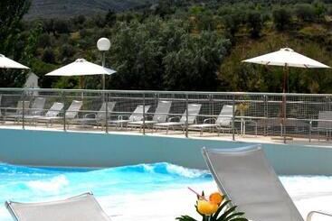 هتل Spa Termaeuropa Balneario Arnedillo