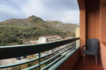 هتل Spa Termaeuropa Balneario Arnedillo