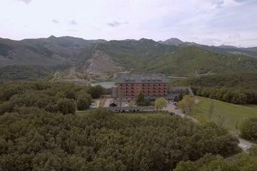 Parador De Cervera De Pisuerga