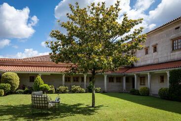 Parador De Tui